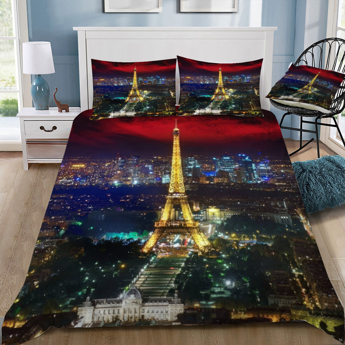 Eiffel Tower at Night Duvet / Doona Cover and 2 Pillow Slips
